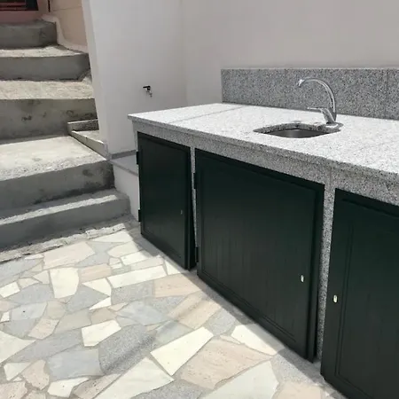 Mina Appartement Giglio Porto