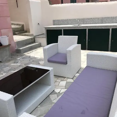 Appartement Mina Giglio Porto