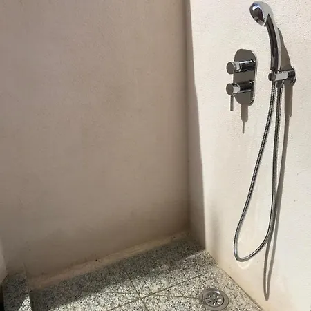 Mina Appartement Giglio Porto